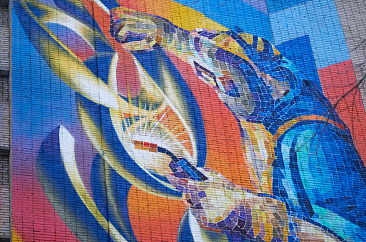 Муралы Глазова: уличное искусство, меняющее облик атомного города